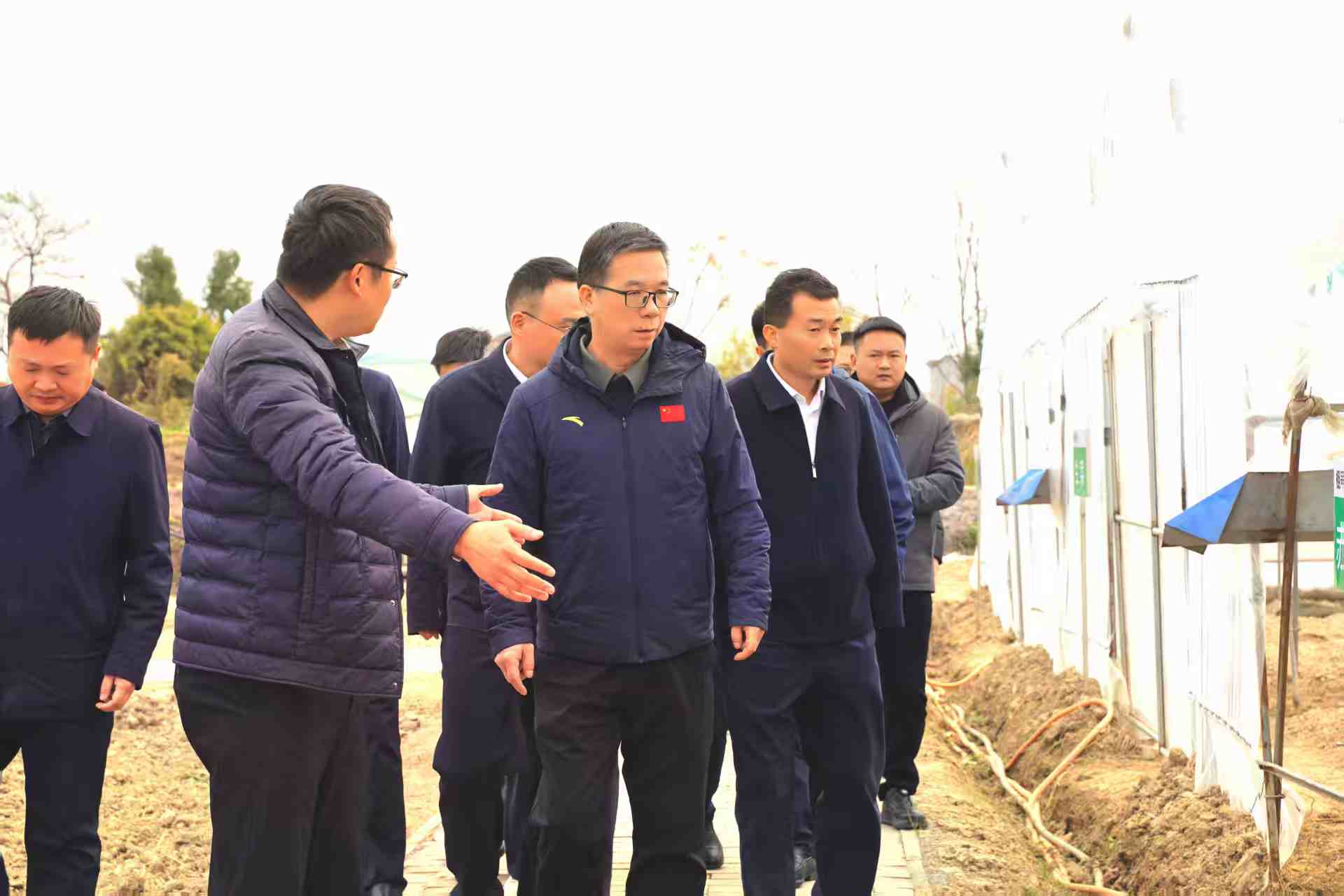 肖文伟前往泸溪县、绥宁县调研乡村振兴...