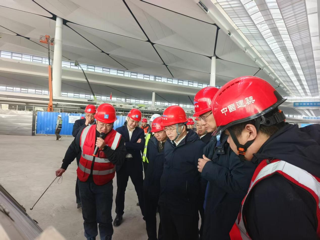 毛育新赴长沙机场T3航站楼项目调研督导...