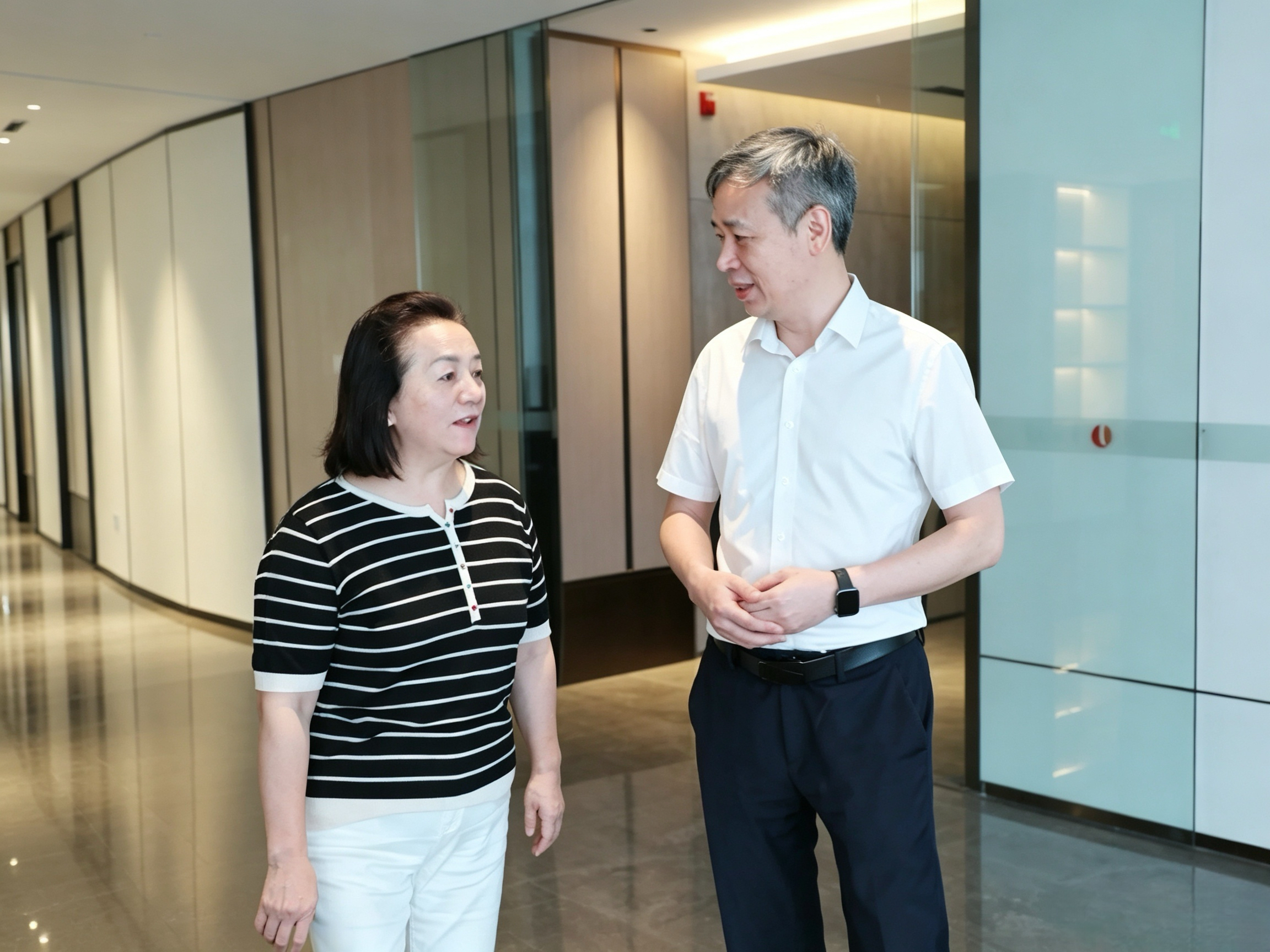 杨晓喻调研指导北京芙蓉大厦项目