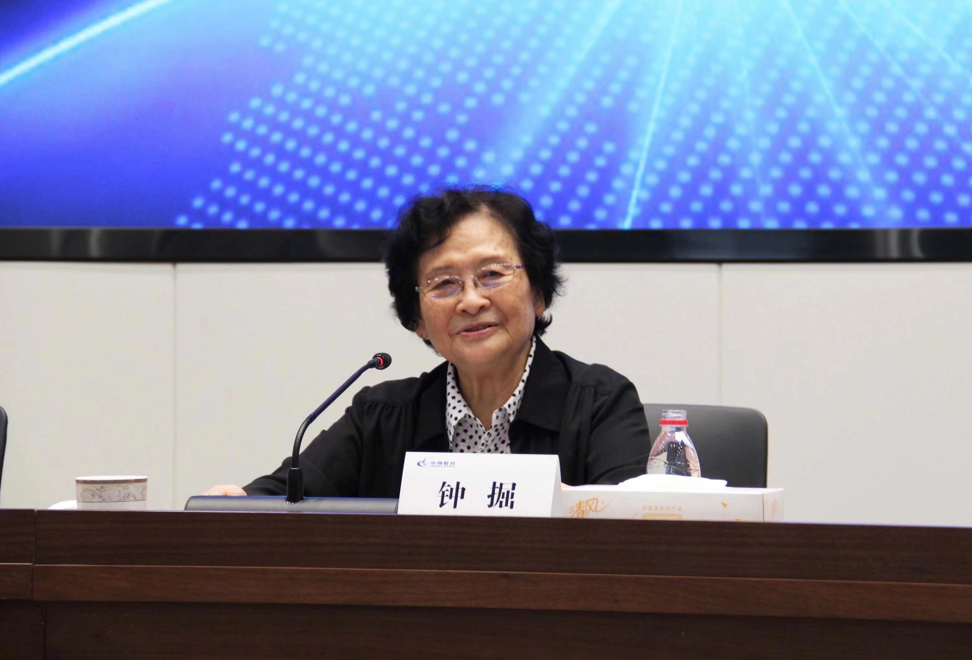 中创股份、卓创精材首席科学家钟掘院士获评“感动湖南”十佳人物 - 湖南省国资委
