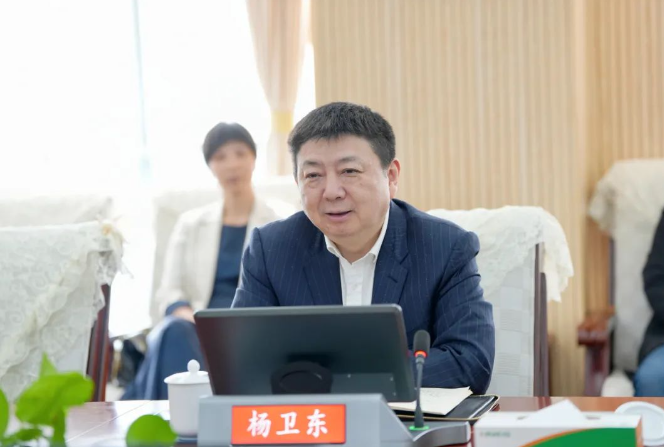 湖南高速集团党委书记董事长罗卫华会见华设集团董事长杨卫东一行