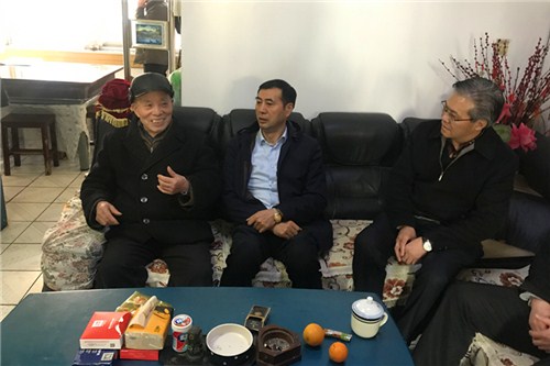 樊建军带队走访慰问国资公司兵器集团困难职工